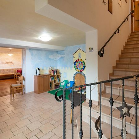 Albergo Pensione Serenetta Varena Ngoại thất bức ảnh